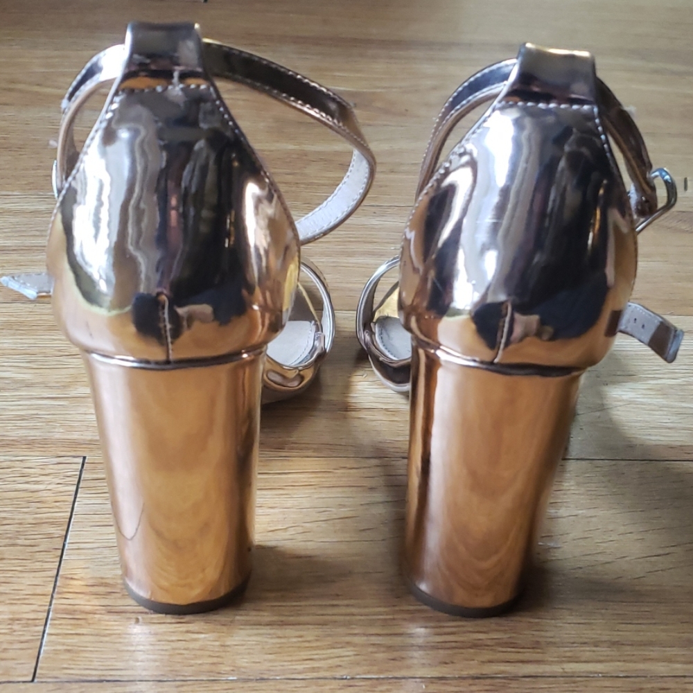 Rose gold high heels - Picture 3 of 8